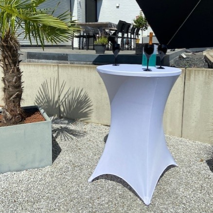 Op zoek naar de perfecte tafels voor je feestje of evenement? Wij verhuren partytafels die ideaal zijn voor elke gelegenheid!